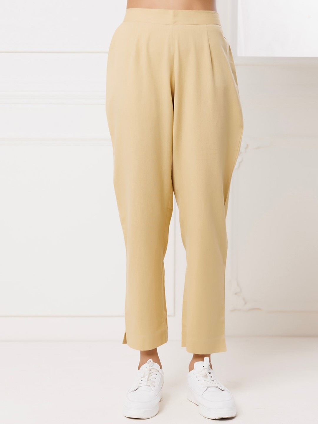 

INDIANIC Women Smart High-Rise Trousers, Beige