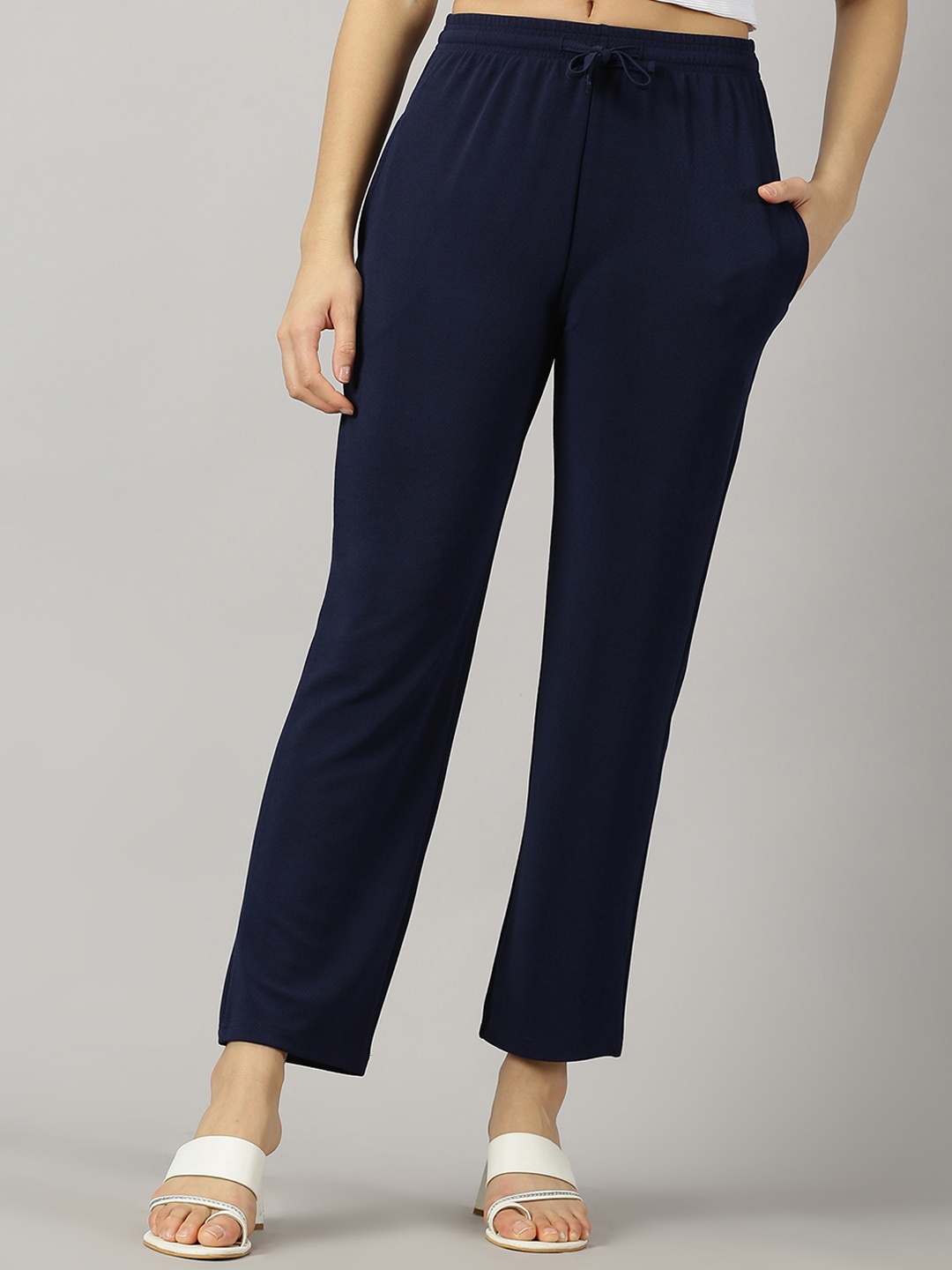 

AUSK Women Relaxed Plain High-Rise Knitted Trouser, Blue