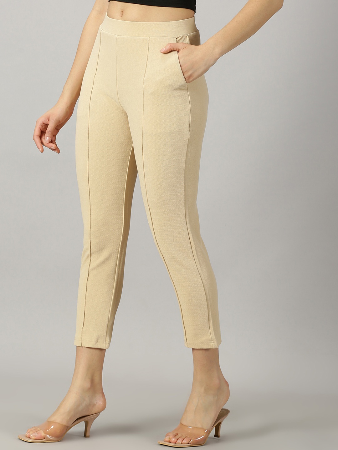 

AUSK Women Relaxed Skinny Fit High-Rise Cropped Trousers, Beige