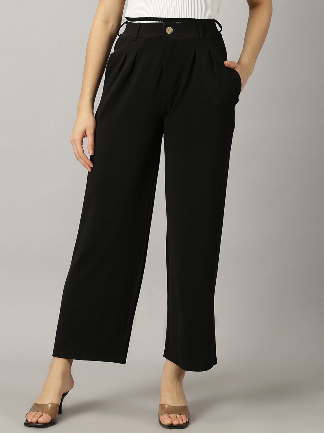 

AUSK Women Relaxed High-Rise Plain Pleated Regular Trousers, Black