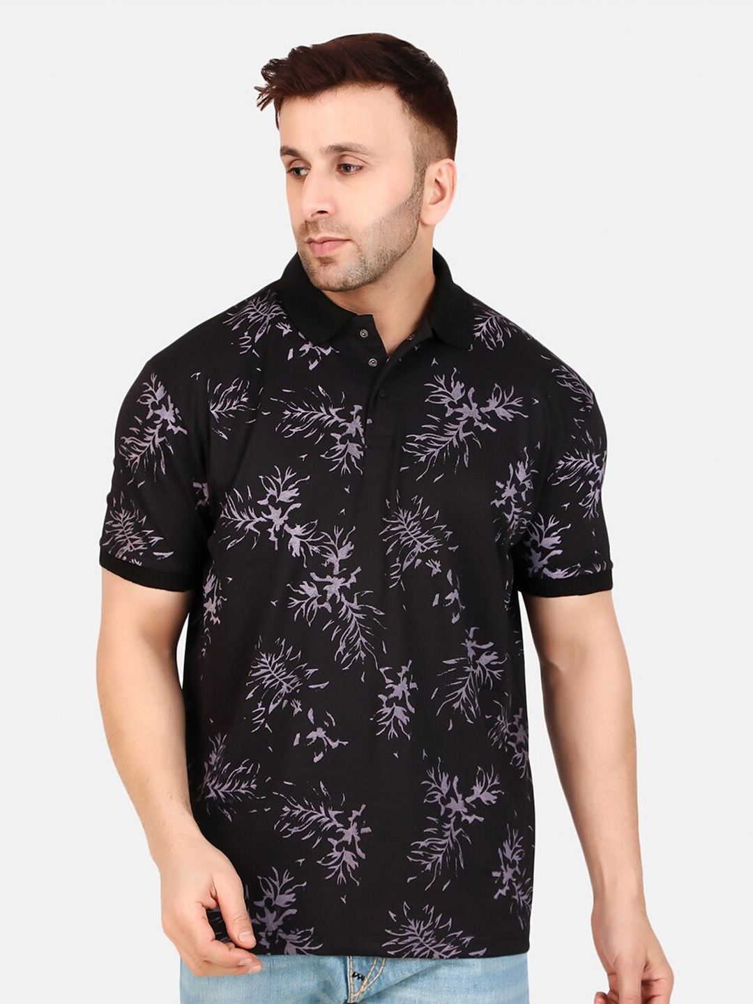 

WELL QUALITY Printed Polo Collar Short Sleeves Regular Fit T-shirt, Black