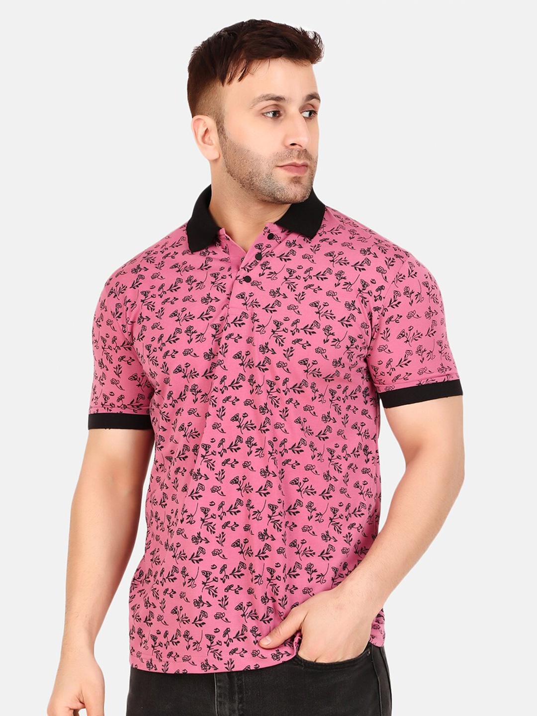 

WELL QUALITY Printed Polo Collar Short Sleeves Regular Fit T-shirt, Magenta