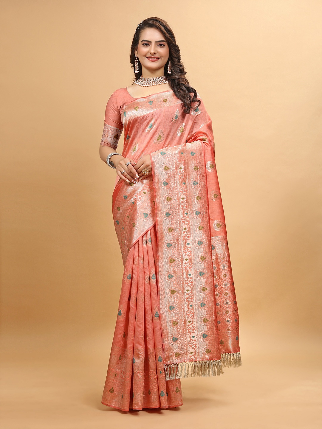 

Aagiri Ethnic Motifs Woven Design Zari Art Silk Banarasi Saree, Peach
