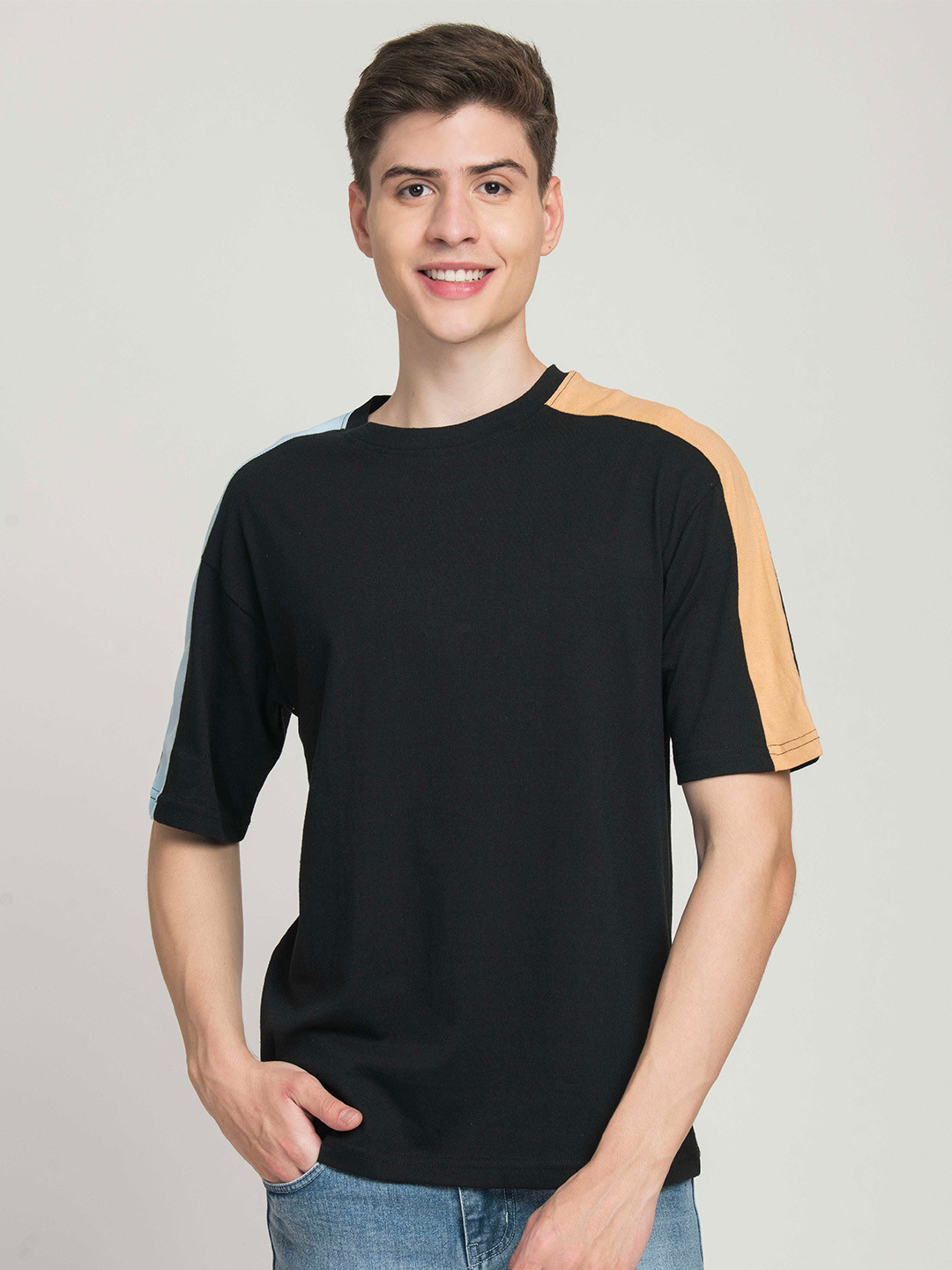 

STYLOGUE Round Neck Short Sleeves T-shirt, Black