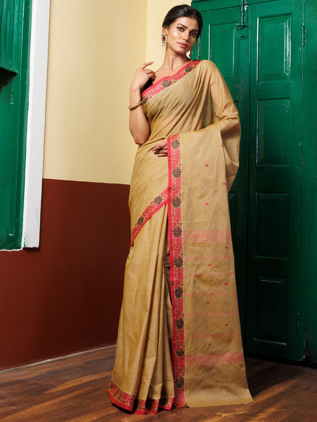 

Unnati Silks Ethnic Motifs Woven Design Zari Pure Cotton Kanjeevaram Saree, Brown