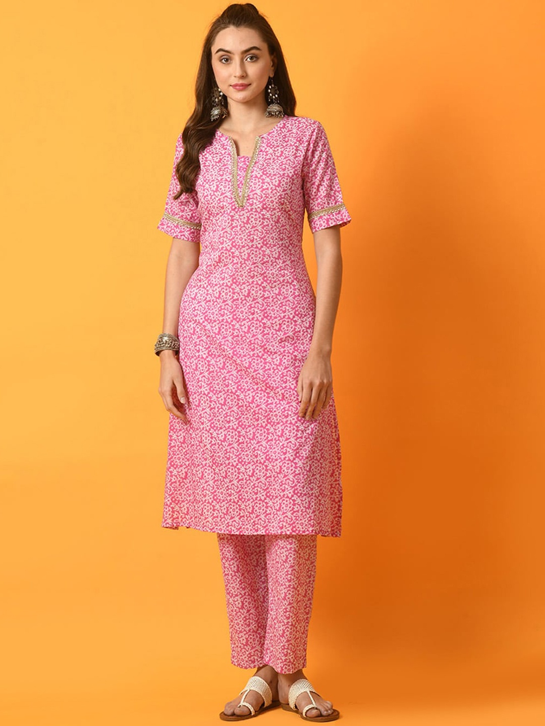 

Myshka Floral Printed Regular Gotta Patti Pure Cotton Kurta with Trousers, Pink