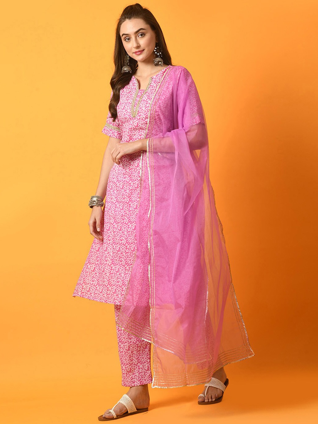 

Myshka Floral Printed Gotta Patti Pure Cotton Straight Kurta & Trousers With Dupatta, Pink