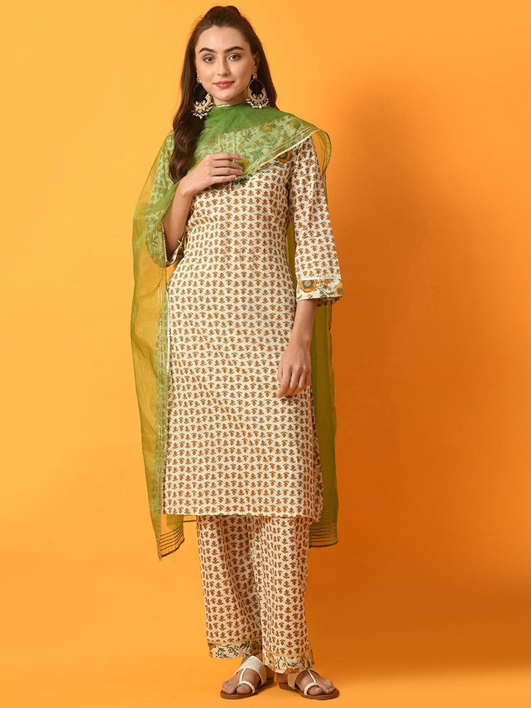 

Myshka Floral Printed Regular Gotta Patti Pure Cotton Kurta with Palazzos & Dupatta, Cream