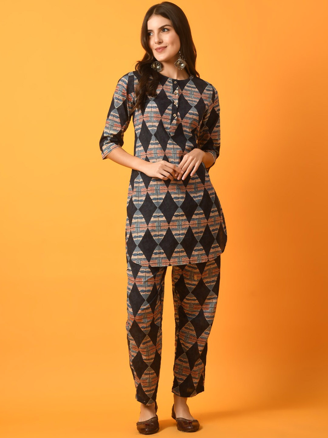 

Myshka Printed Pure Cotton Tunic With Trousers Ethnic Co-Ords, Black