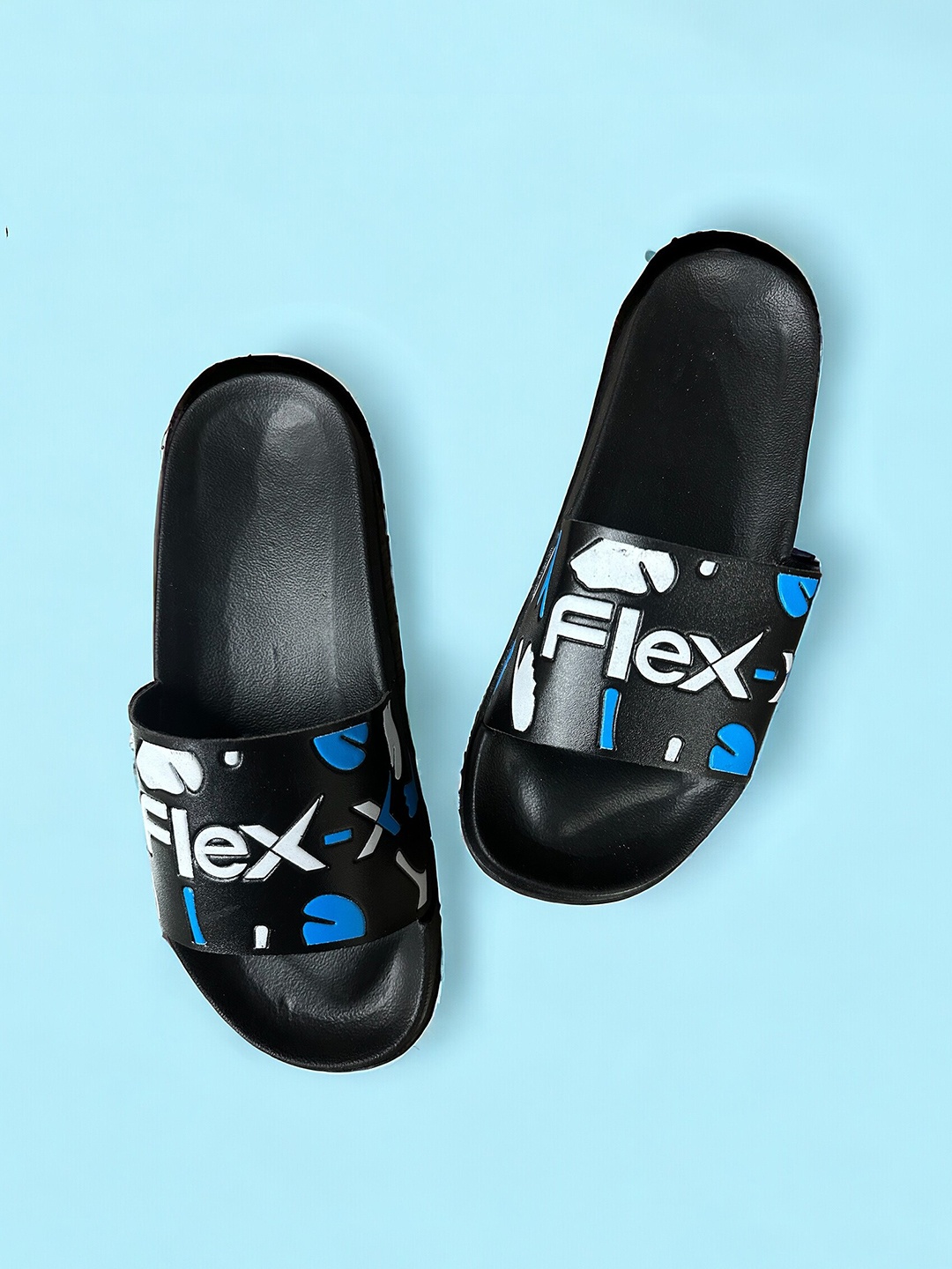 

BAESD Men Printed Sliders, Black