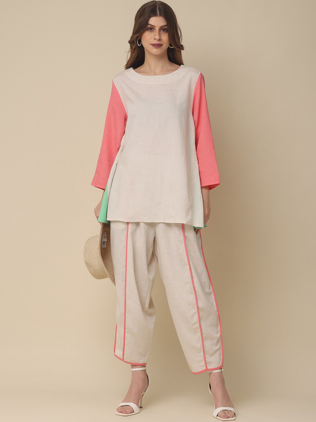 

Zolo Label Colourblocked Long Sleeves Top & Trousers, White