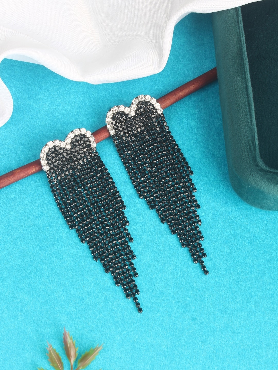 

DressBerry Black Brass-Plated Contemporary Drop Earrings