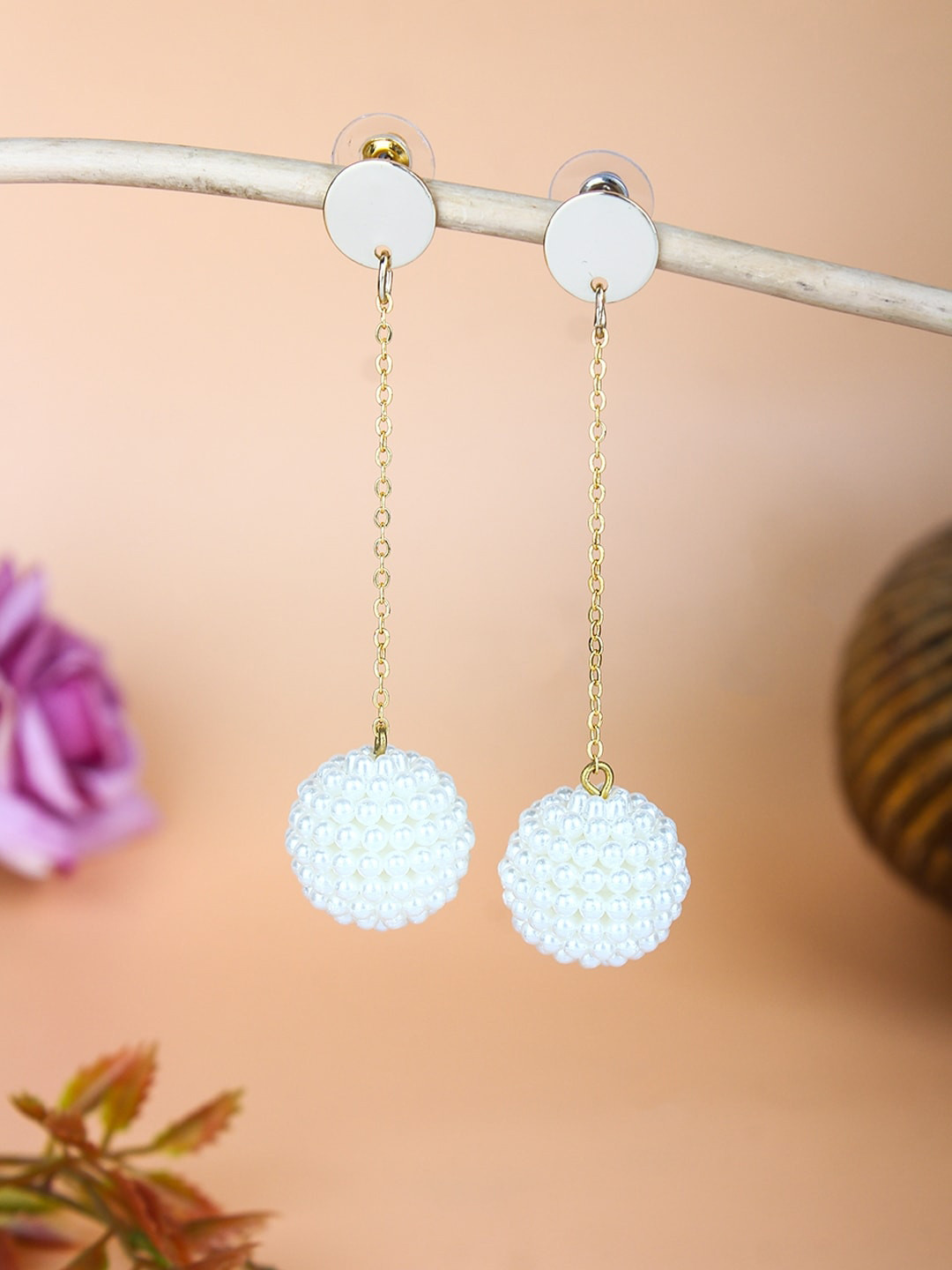 

DressBerry White Gold Plated Rhinestone Contemporary Drop Earrings