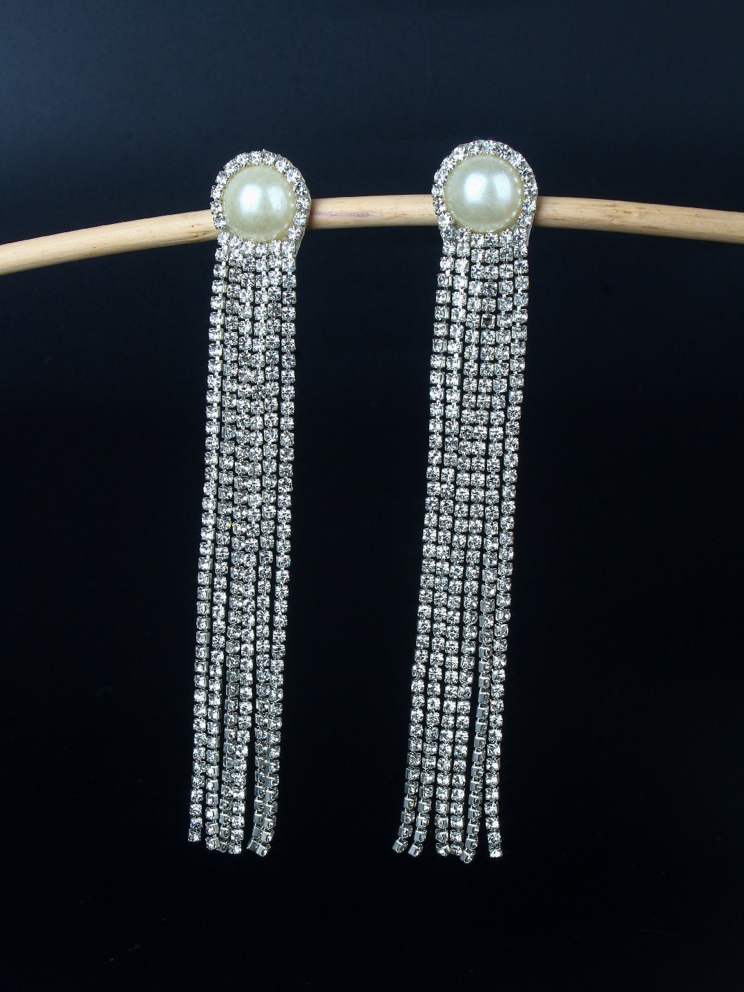 

DressBerry Off White Silver Plated Rhinestone Contemporary Drop Earrings