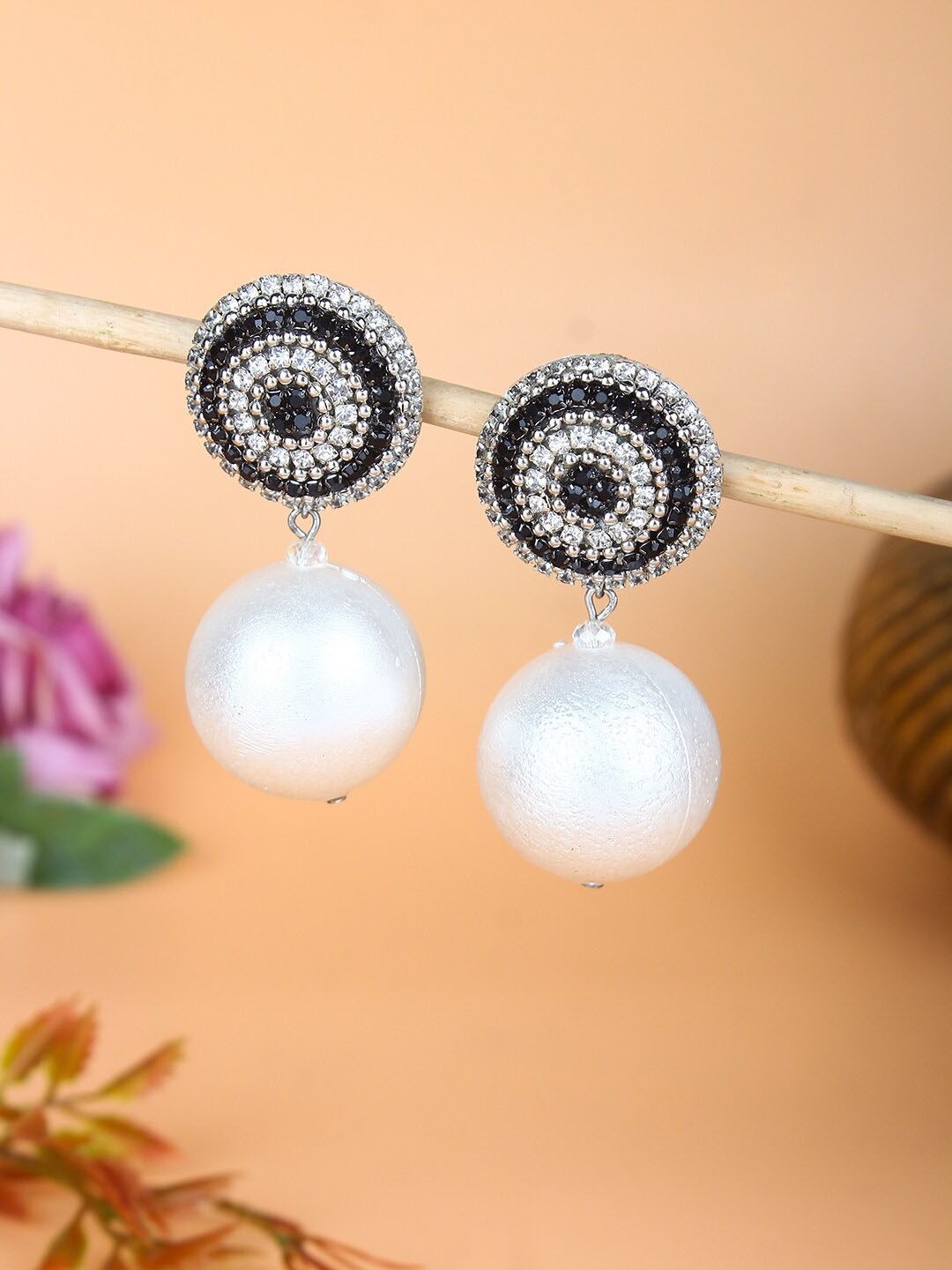 

DressBerry White Silver-Plated Contemporary Drop Earrings