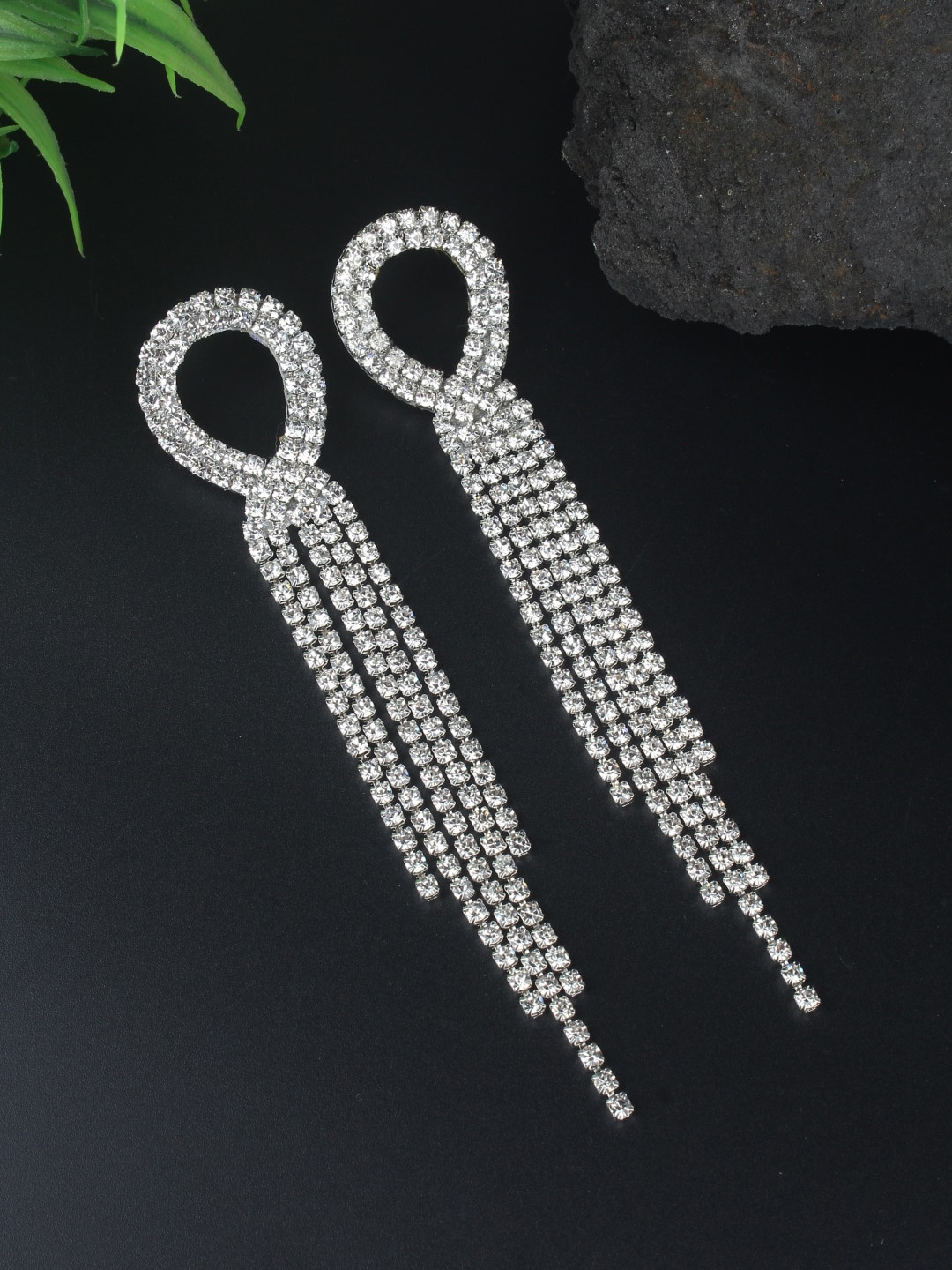 

DressBerry Silver Toned Silver Plated Rhinestone Contemporary Drop Earrings