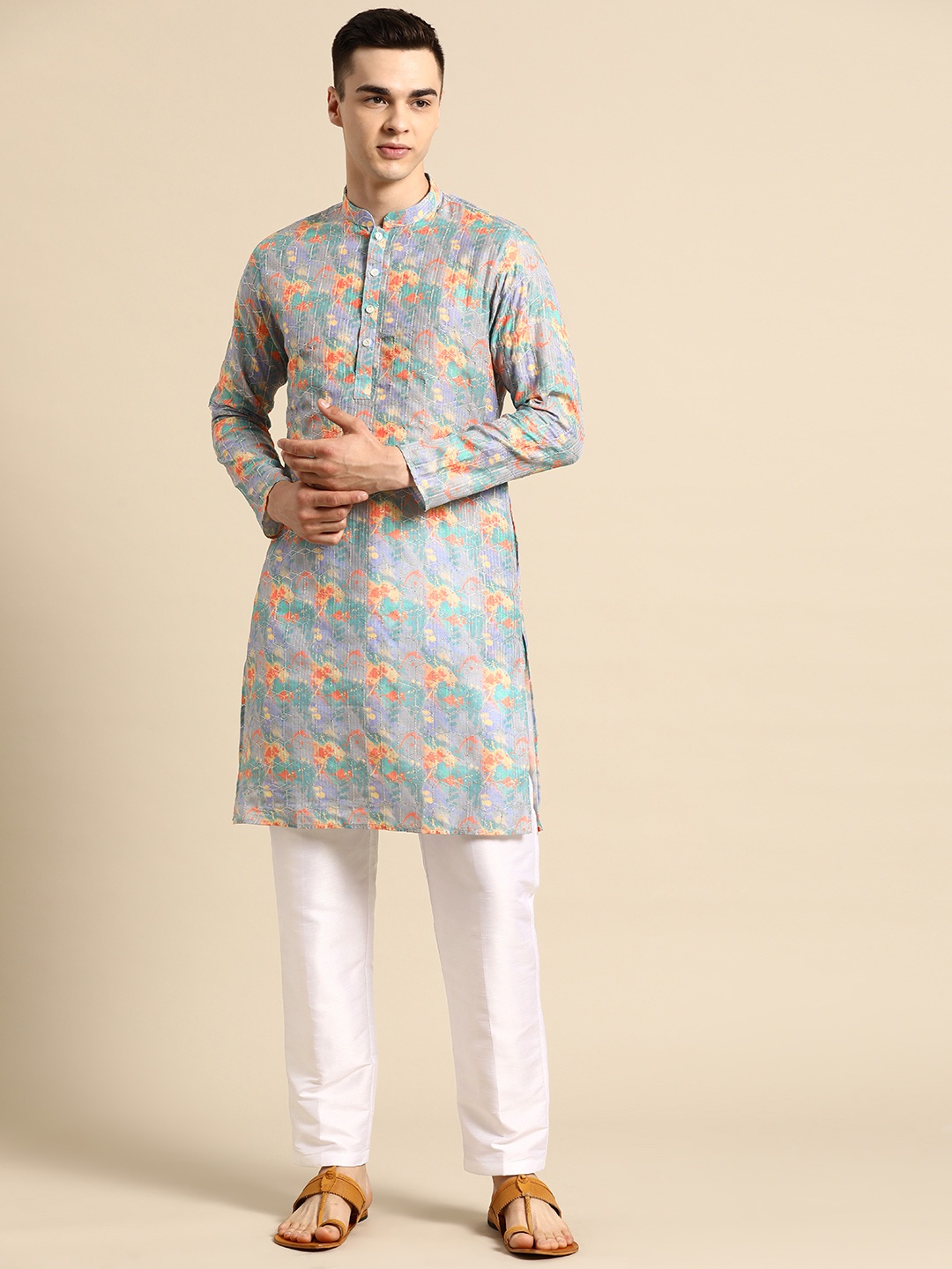 

Sayisha Men Printed Thread Work Pure Silk Kurta with Pyjamas, Grey