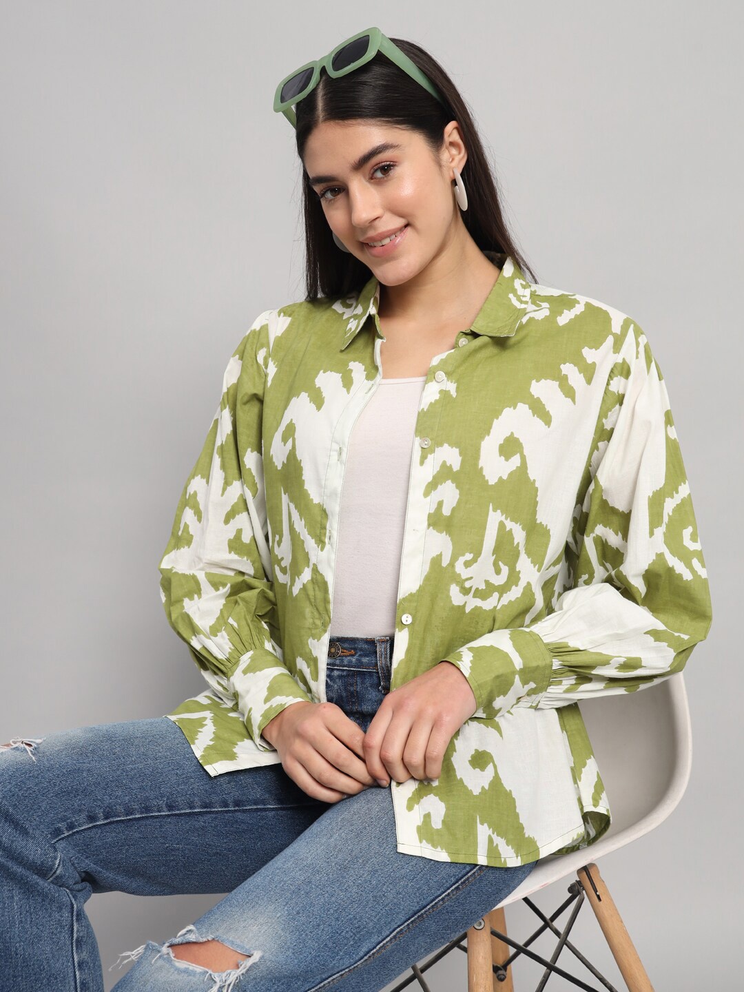 HANDICRAFT PALACE Ikat Printed Cotton Comfort Fit Casual Shirt, Green