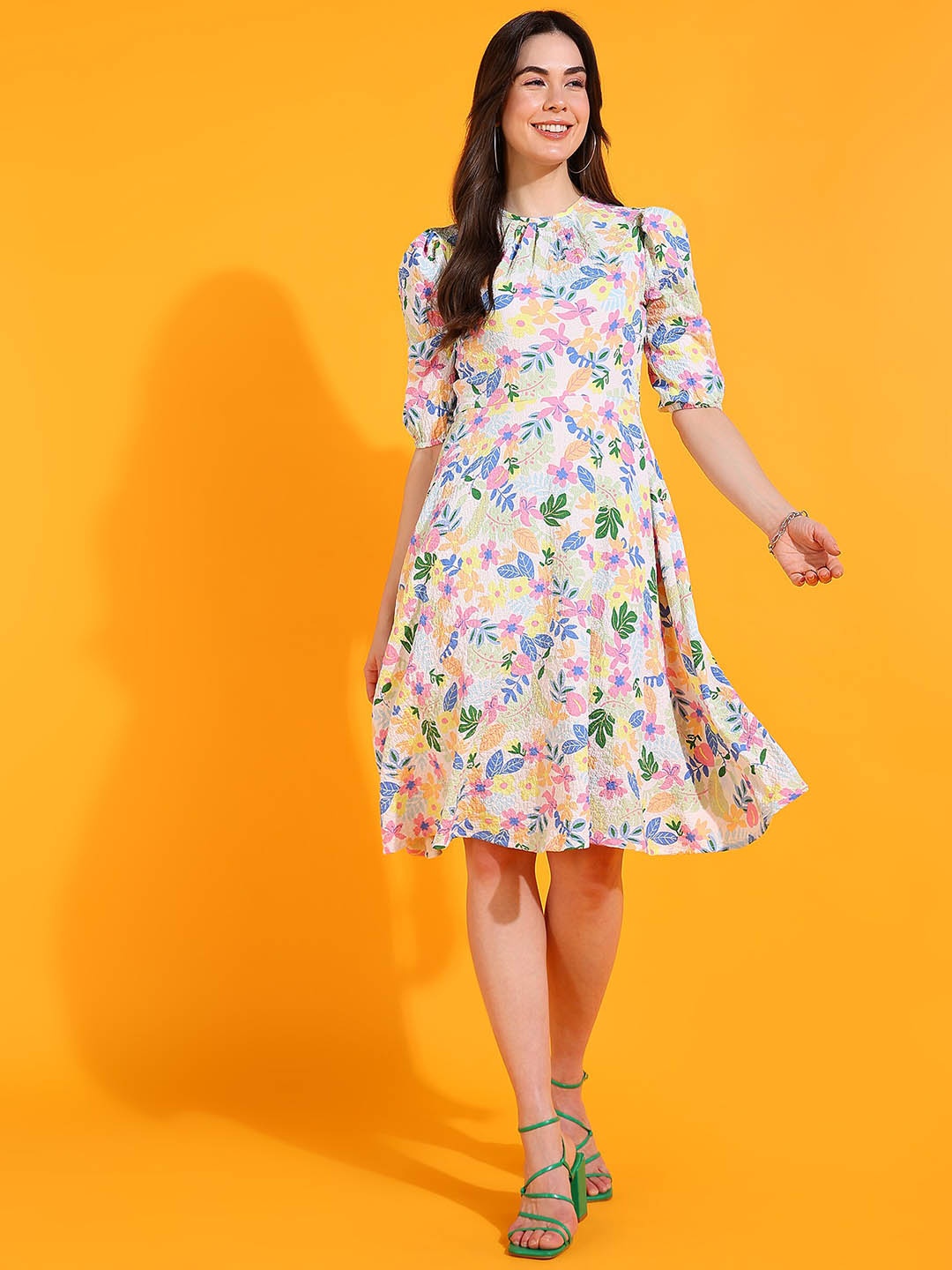 

DODO & MOA Pink Floral Printed Round Neck Fit & Flare Dress, Multi