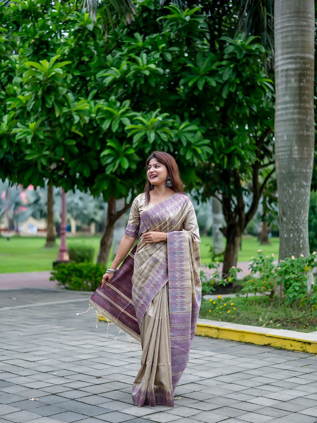 

Kandora Woven Design Pure Silk Tussar Saree, Purple