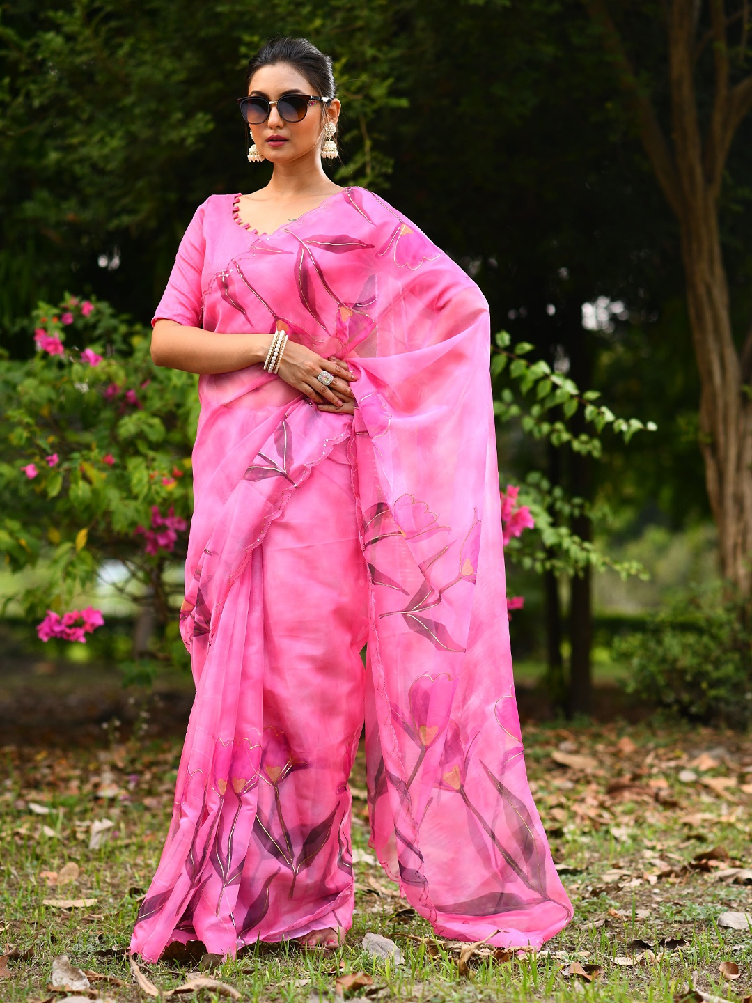 

Kandora Floral Printed Pure Silk Saree, Pink