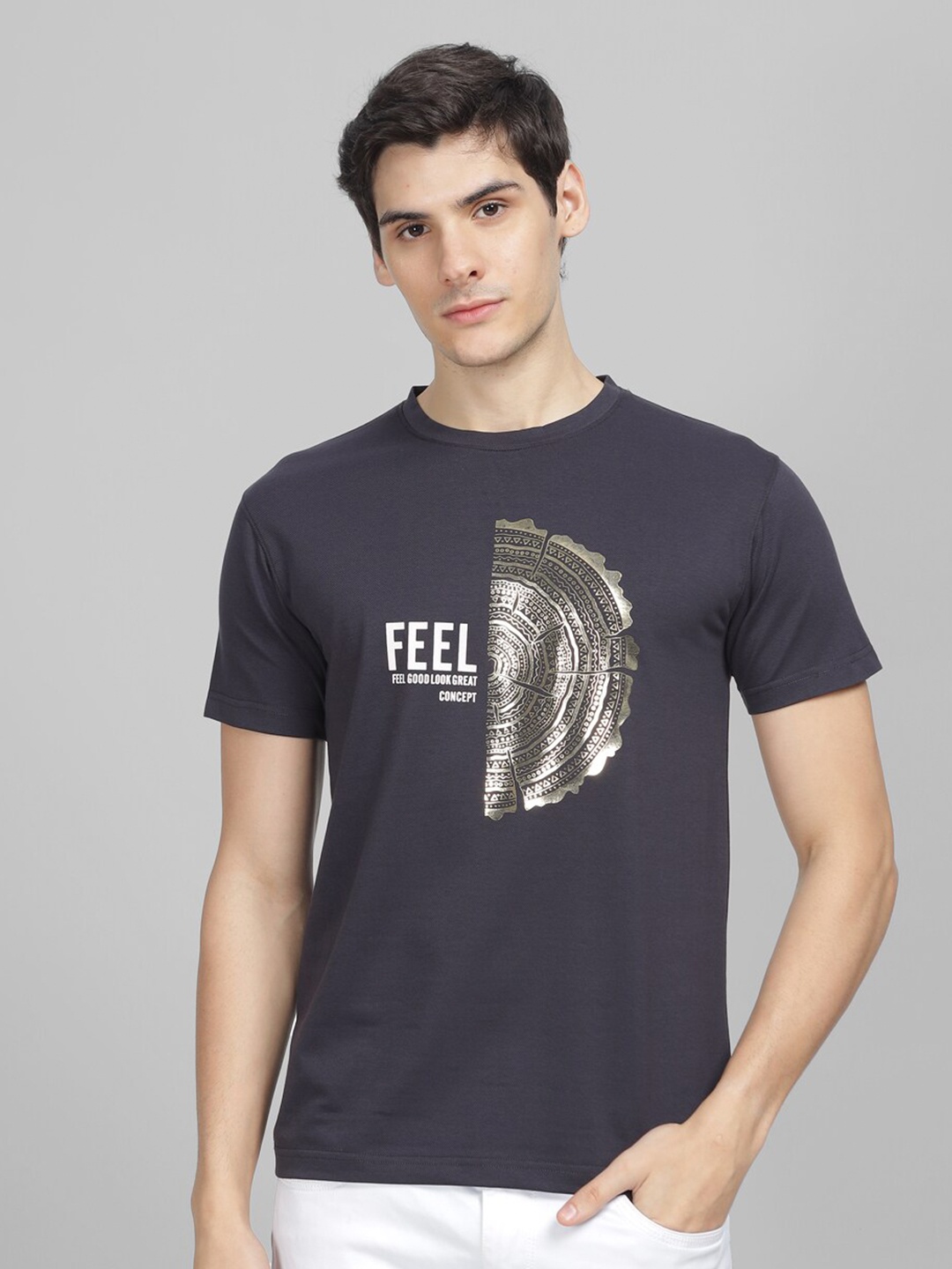 

Parcel Yard Graphic Printed Round Neck Cotton T-shirt, Grey