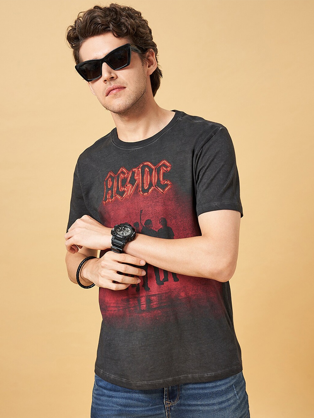 

SF JEANS by Pantaloons Round Neck Typography Printed Cotton Slim Fit T-shirt, Black