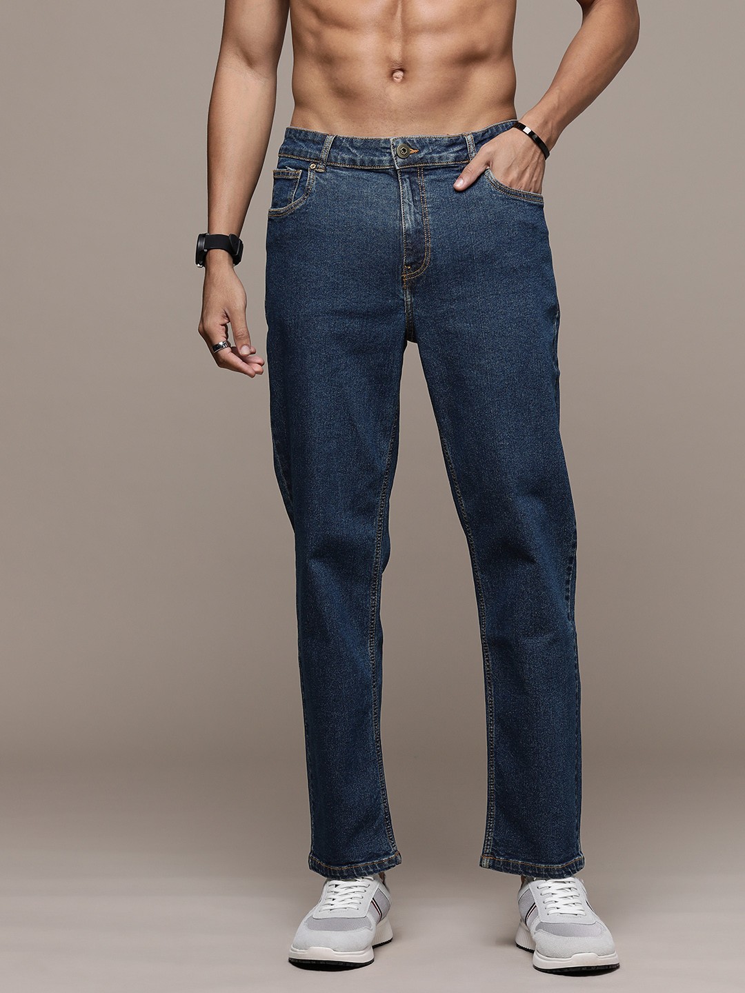 

Roadster Men Straight Fit Jeans, Blue