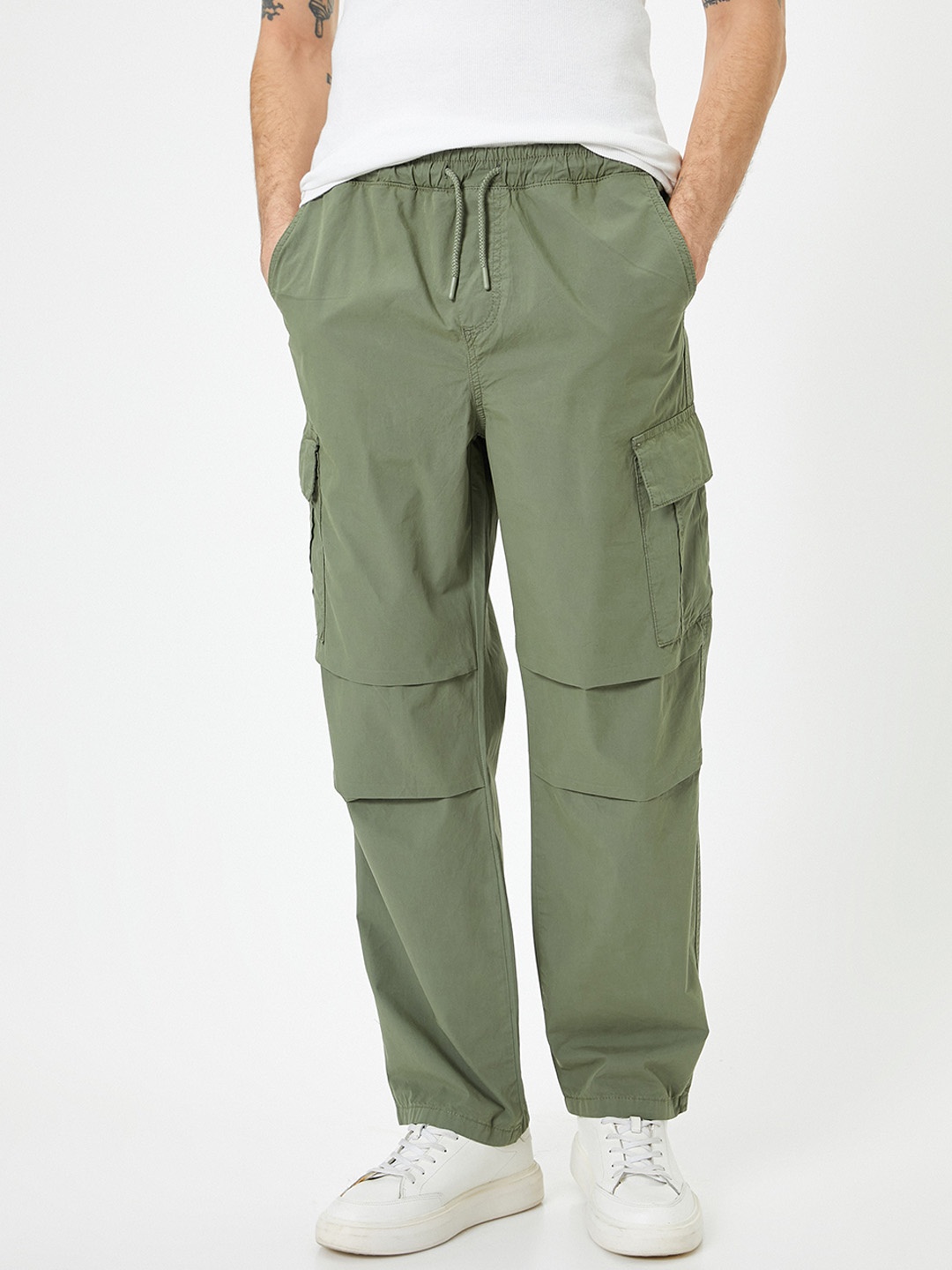 

Koton Men Cotton Cargos Trousers, Green