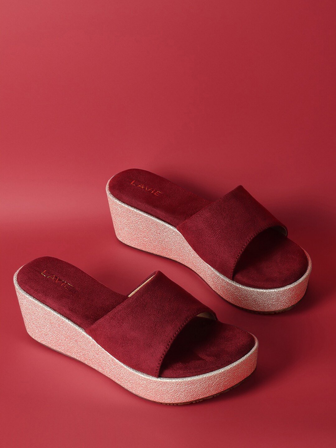 

Lavie Open Toe Wedges, Maroon