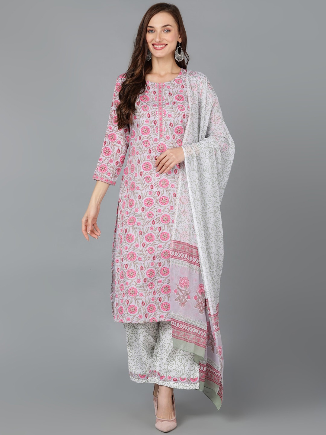 

AHIKA White Floral Printed Regular Gotta Patti Kurta With Palazzos & Dupatta