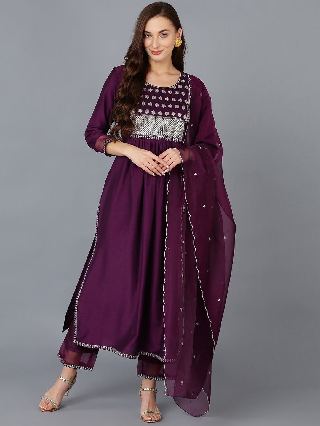 

AHIKA Purple Ethnic Motif Yoke Design Sequinned Detail A-Line Kurta & Trouser With Dupatta