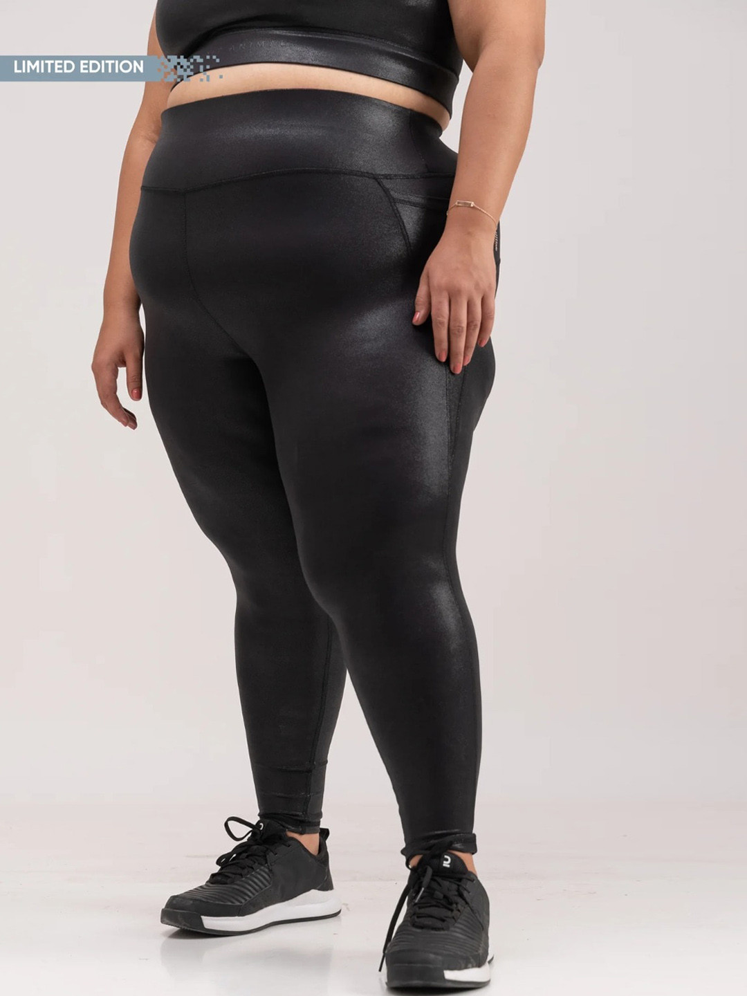 

SPIRIT ANIMAL Limited Edition Shine Bright Plus Size Women High Rise Ankle Length Tights, Black