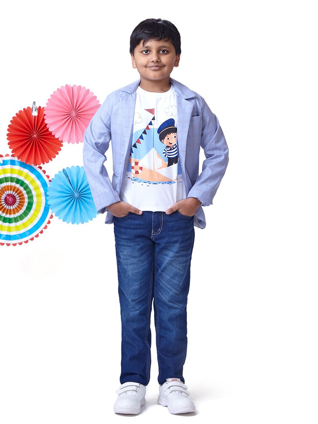 

Knit N Knot Boys Printed T-shirt With Trousers & Blazer, Blue