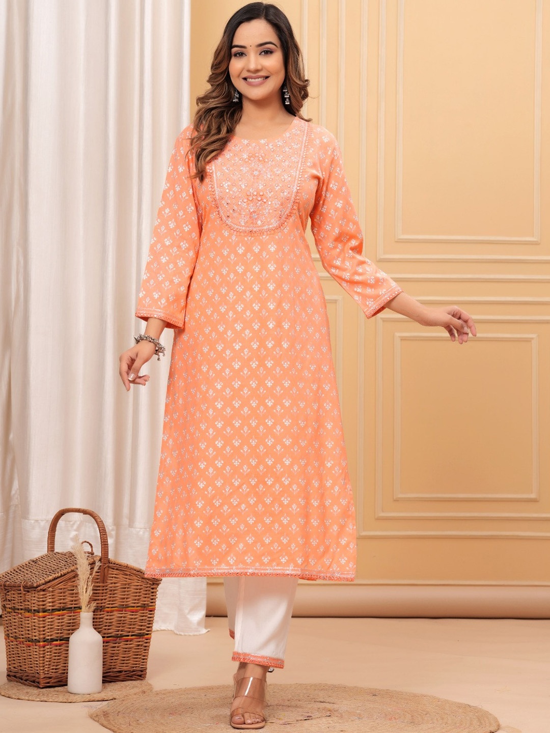 

DHROOV TARA Ethnic Motifs Printed Regular Thread Work Straight Kurta with Trousers, Orange