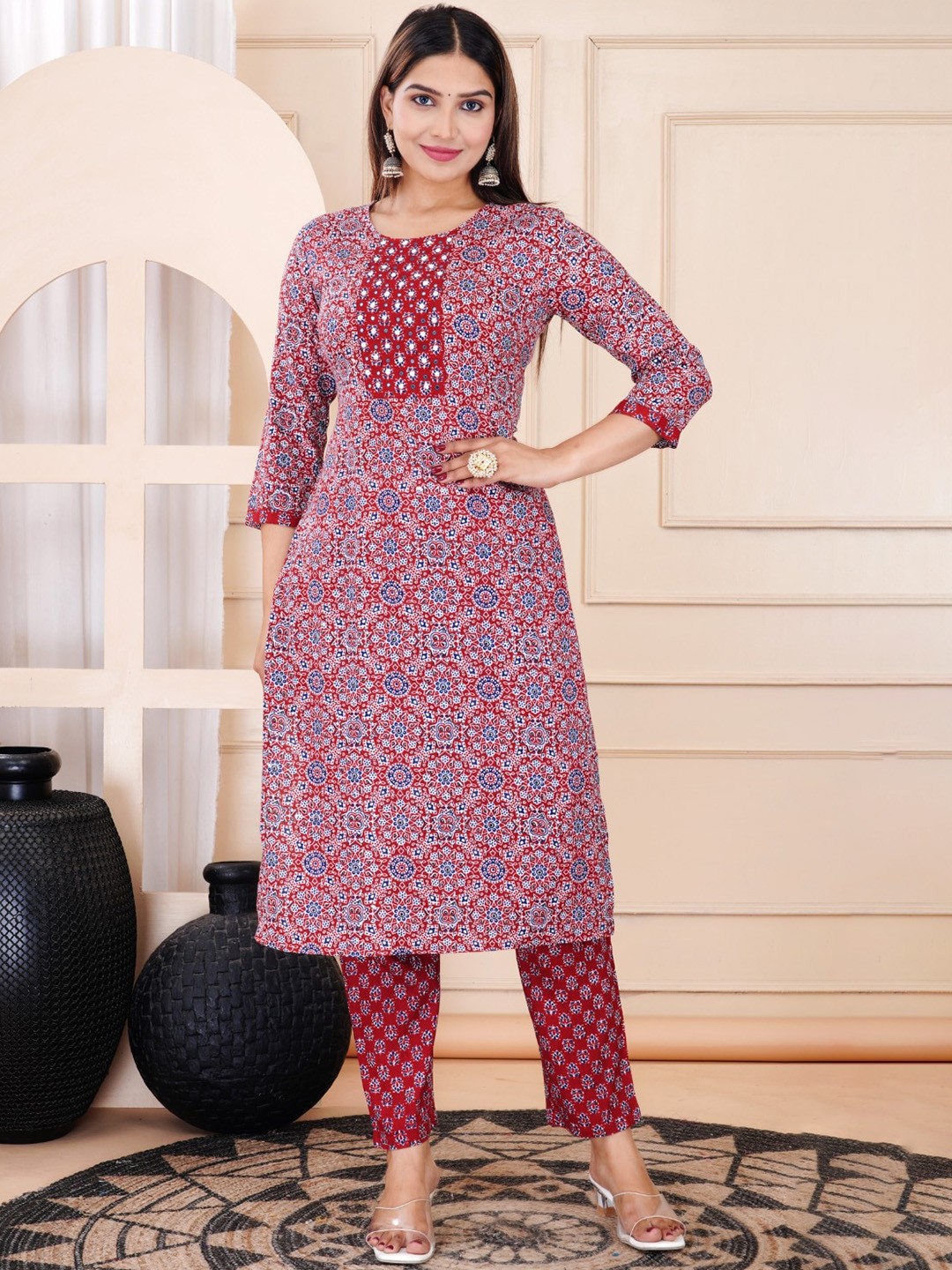 

DHROOV TARA Ethnic Motifs Printed Beaded Straight Kurta with Trouser, Maroon