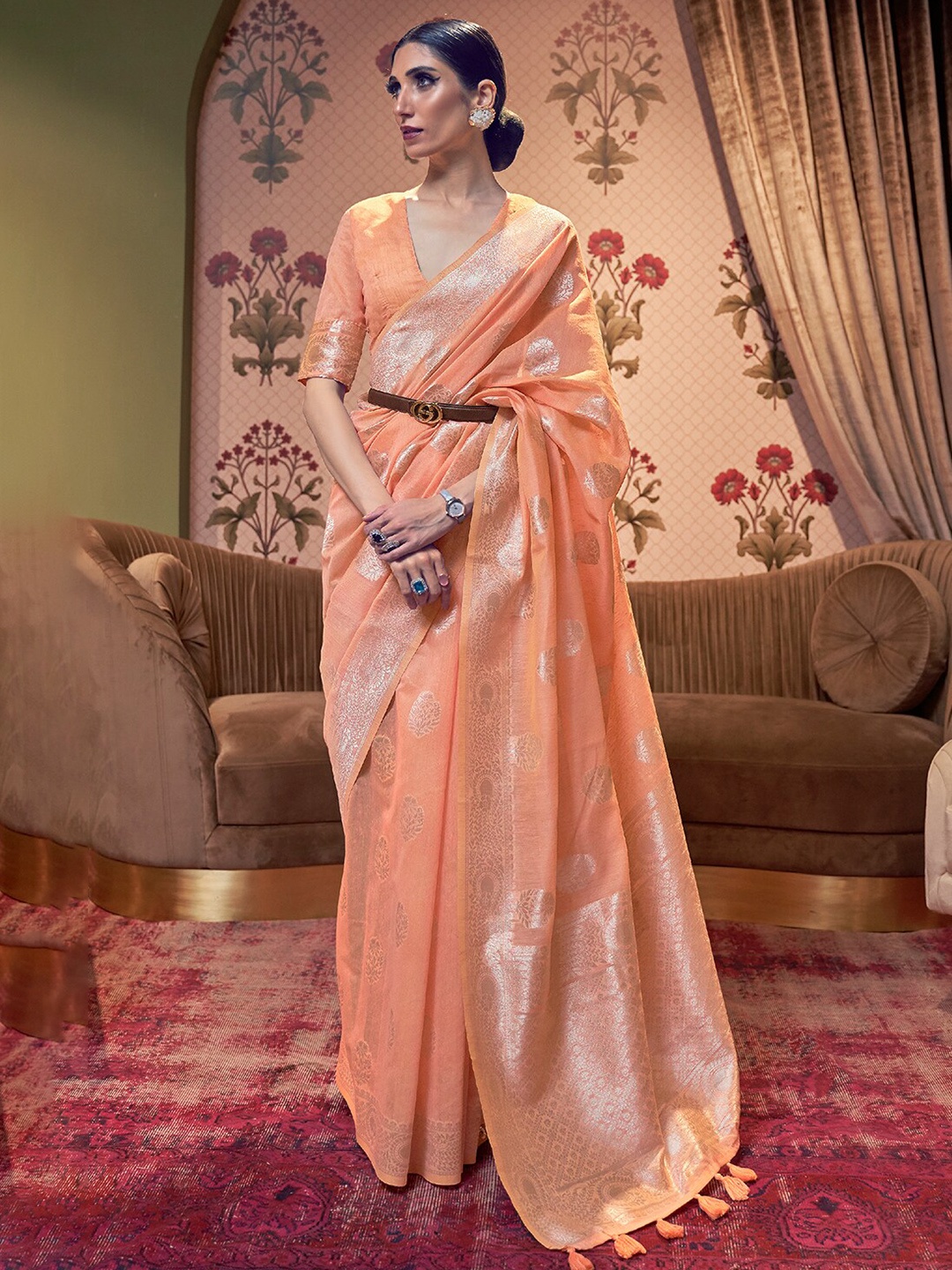 

DEVATITHI Ethnic Motifs Woven Design Zari Linen Blend Saree, Orange