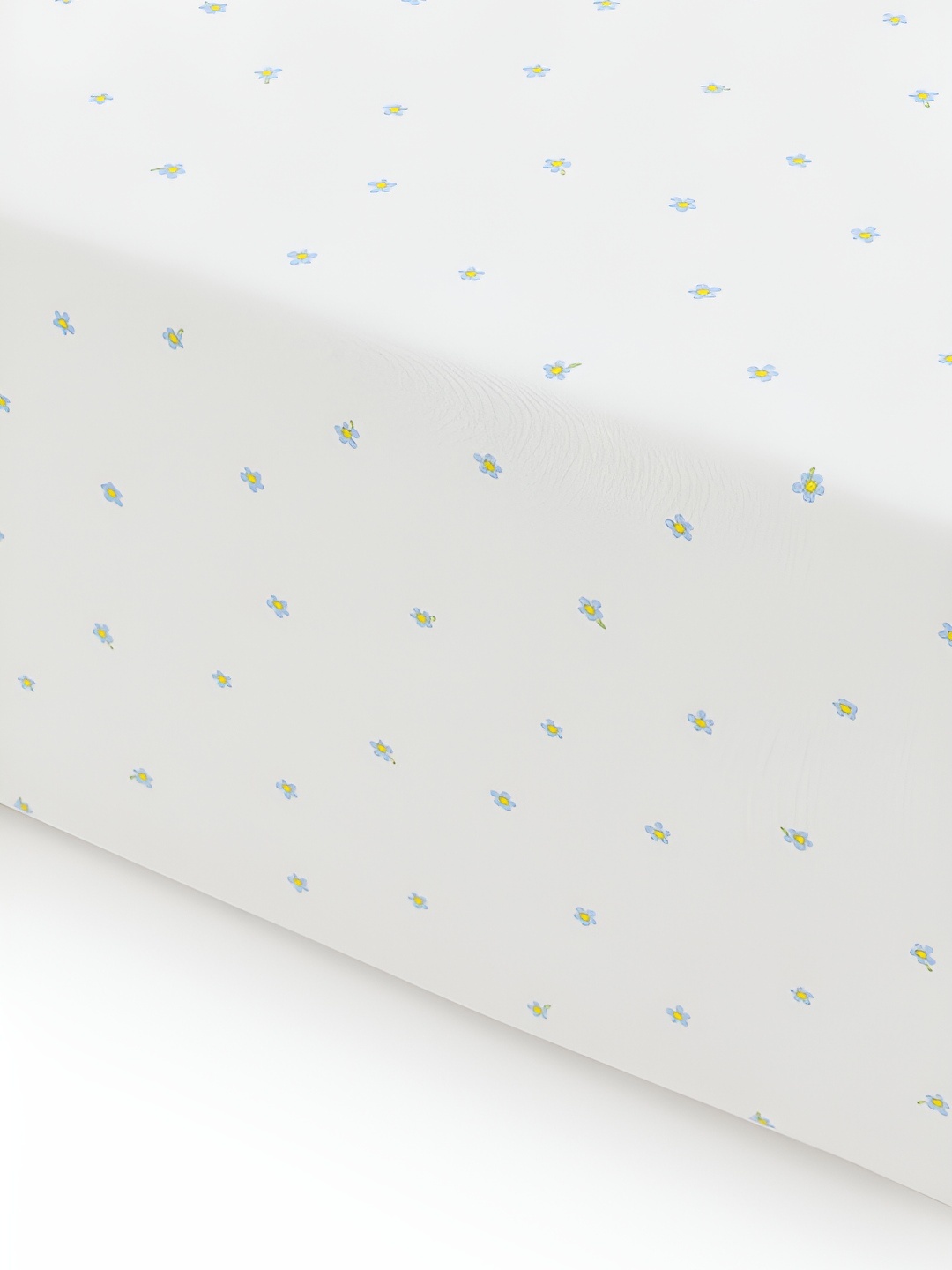 

H&M White Patterned Cotton Fitted Sheet