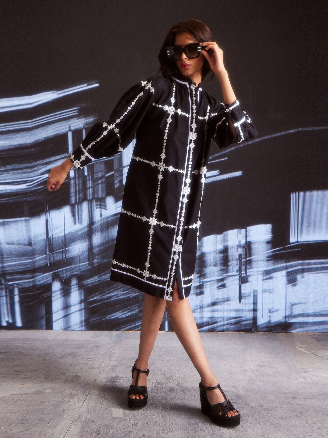 

Dash and Dot Ethnic Motifs Embroidered Mandarin Collar Shirt Style Dress, Black