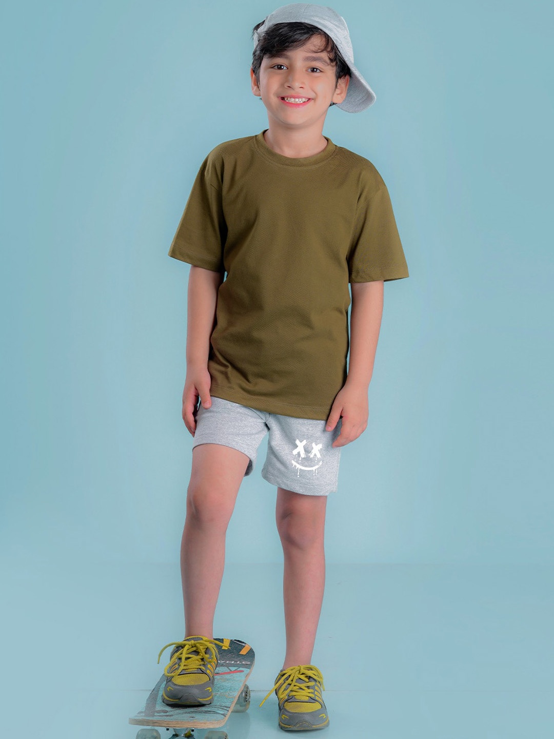

NUSYL Boys Mid-Rise Graphic Printed Cotton Shorts, Grey