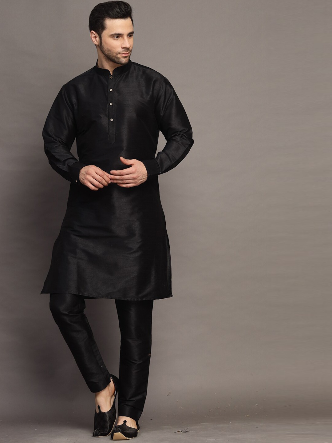 Utsav Fashion Mandarin Collar Straight Kurta with Pyjamas, Black