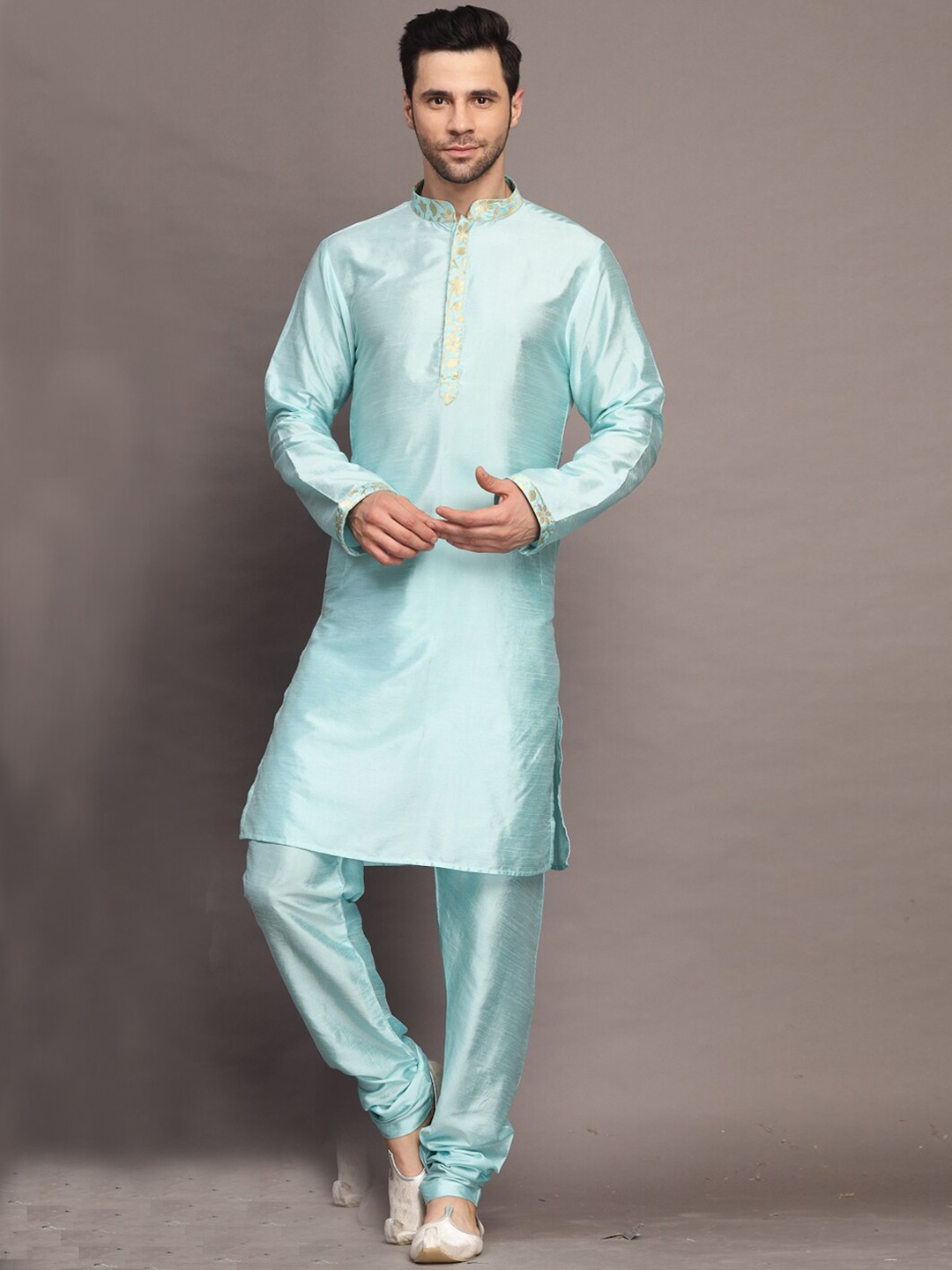 

Utsav Fashion Mandarin Collar Straight Kurta with Trousers, Turquoise blue