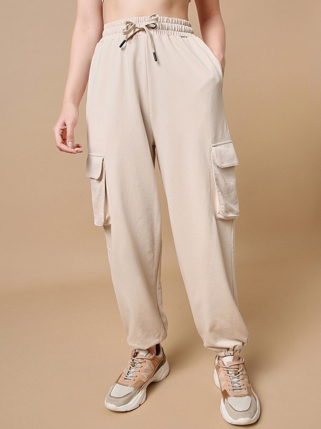 

Bewakoof Air 1.0 Women Oversized Cargo Joggers, Beige