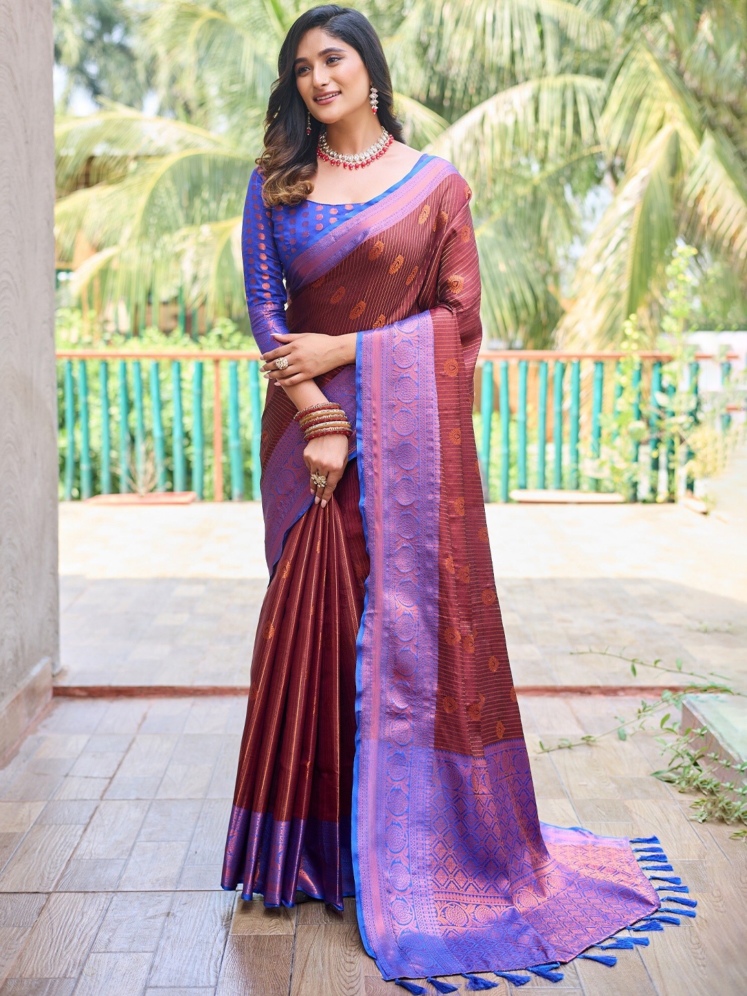 

Anouk Ethnic Motifs Woven Design Zari Kanjeevaram Saree, Maroon