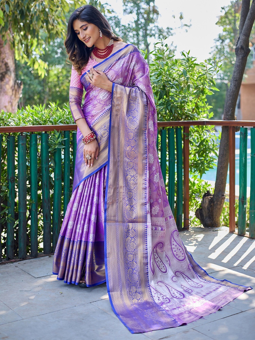 

Anouk Lavender Ethnic Motifs Woven Design Zari Silk Blend Kanjeevaram Saree