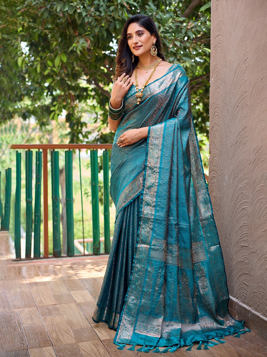 

Anouk Ethnic Motifs Woven Design Zari Kanjeevaram Saree, Teal