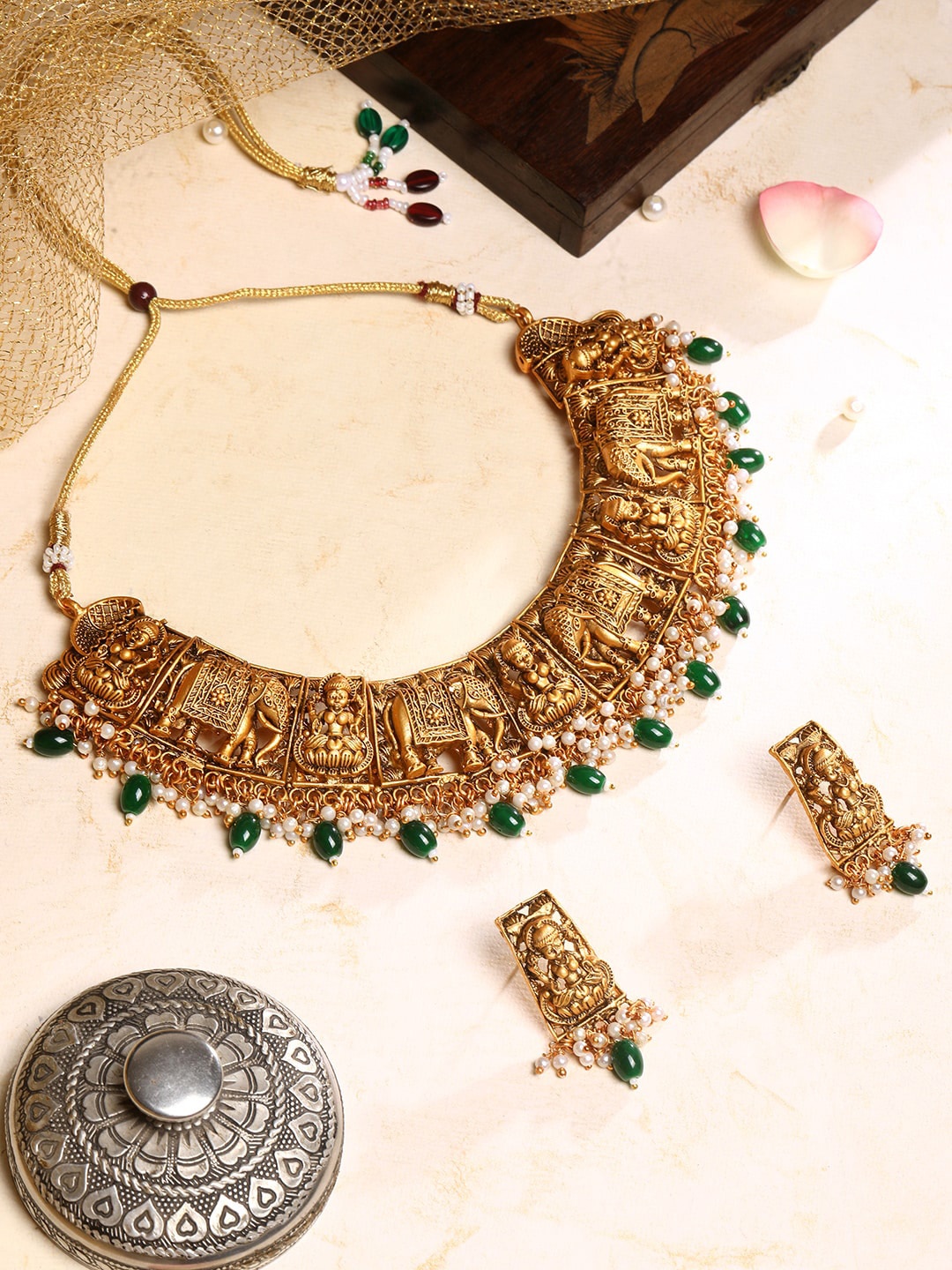 

ASMITTA JEWELLERY Gold-Plated Stone-Studded & Beaded Jewellery Set