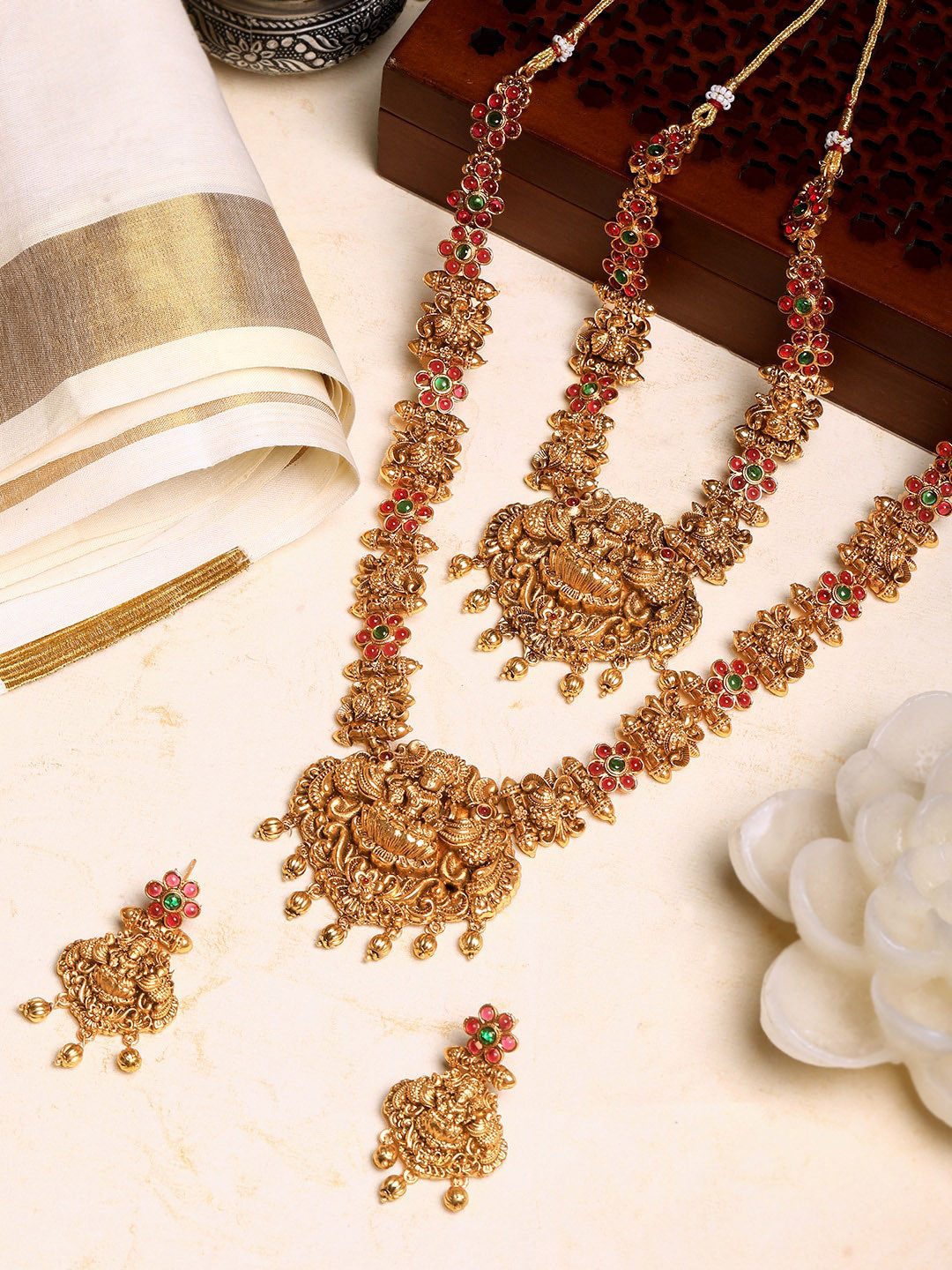

ASMITTA JEWELLERY Gold-Plated Stone-Studded & Beaded Temple Jewellery Set