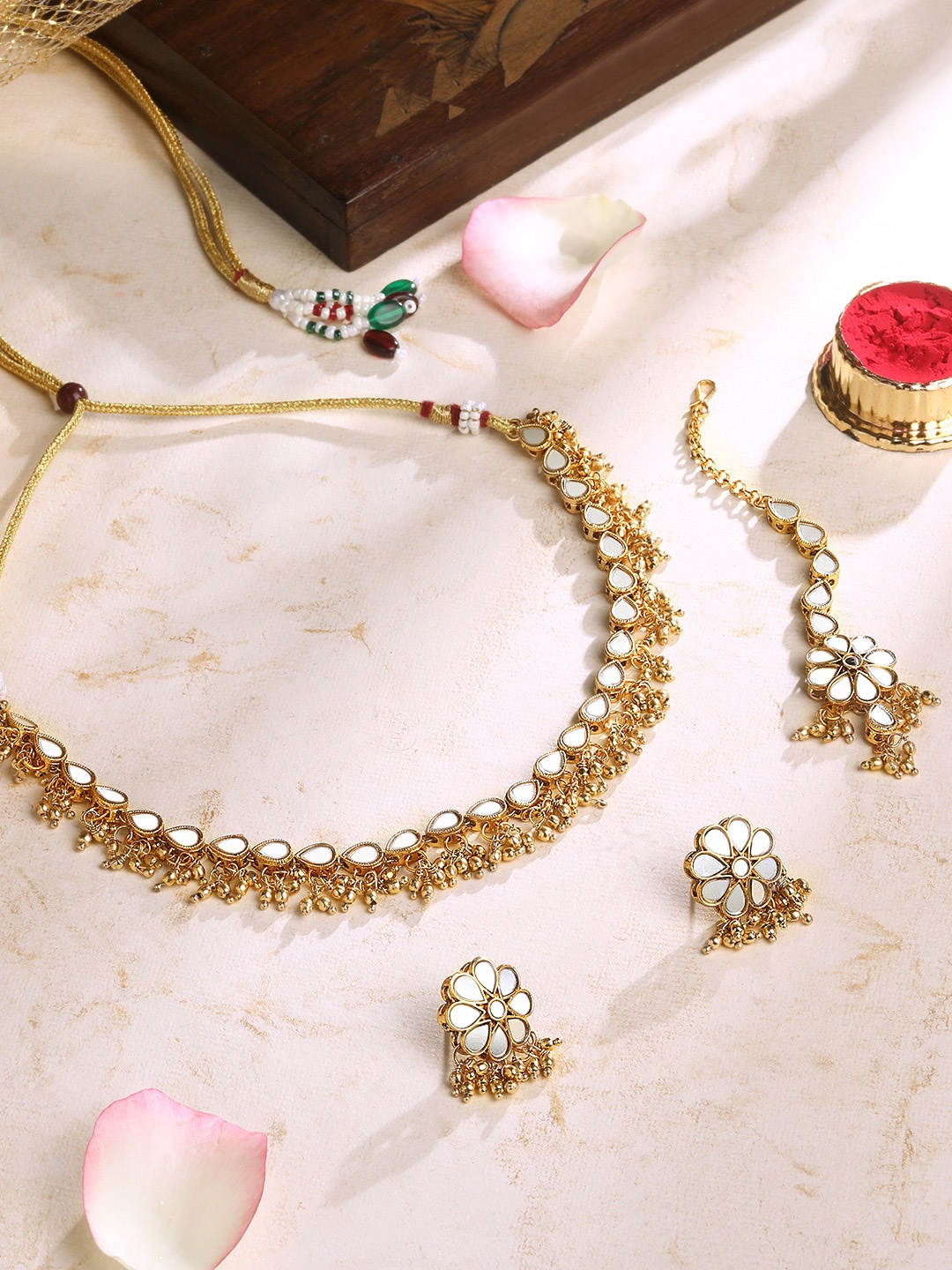

ASMITTA JEWELLERY Gold-Plated Stone-Studded & Beaded Jewellery Set