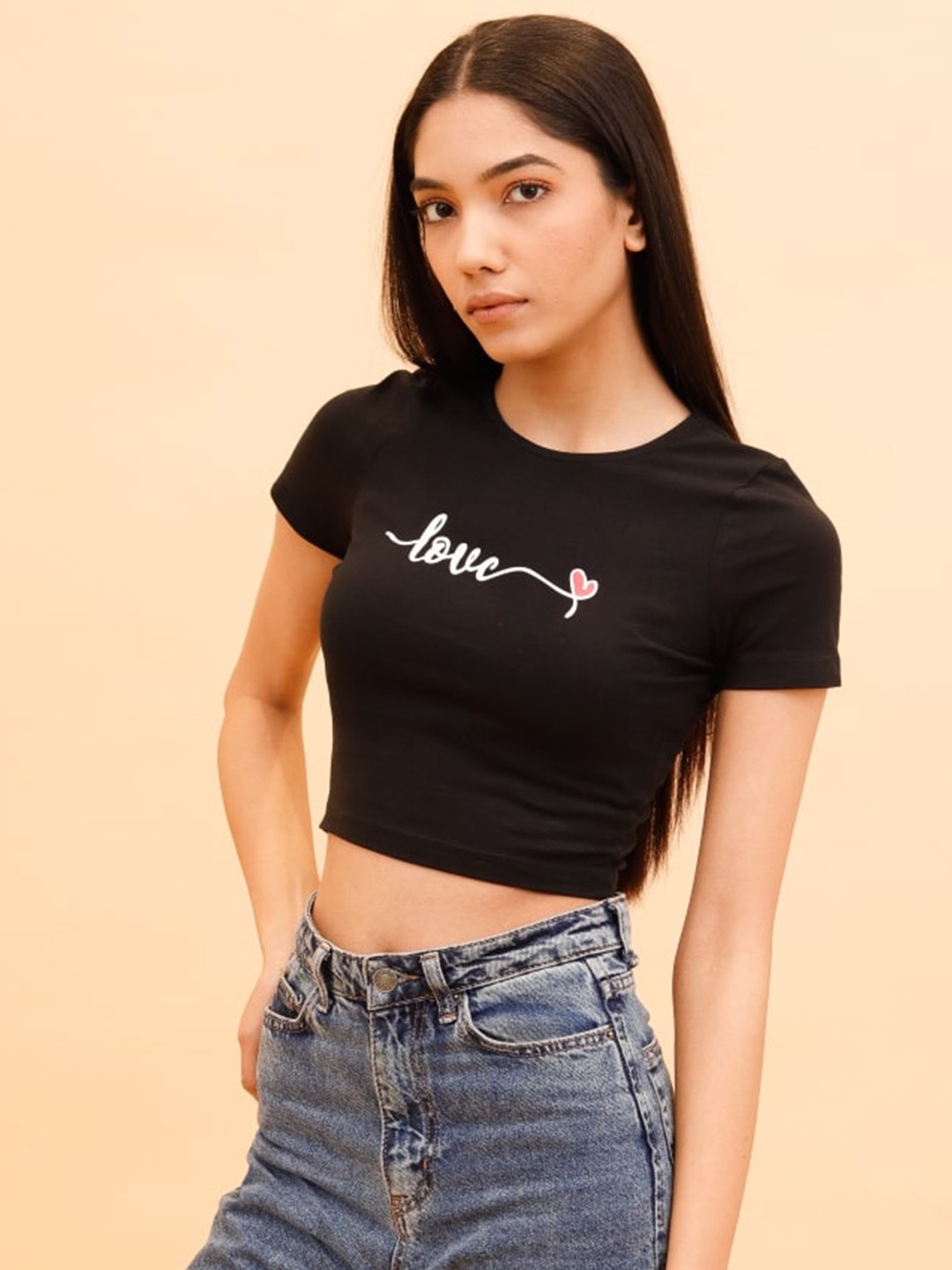 

NoBarr Printed Round Neck Short Sleeves Crop Top, Black